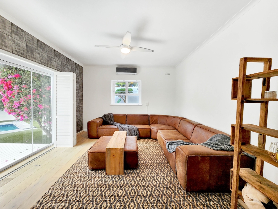 3 Bedroom Property for Sale in Camps Bay Western Cape
